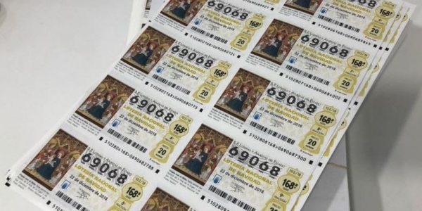 ¿Por qué se suelen compartir décimos de lotería?
