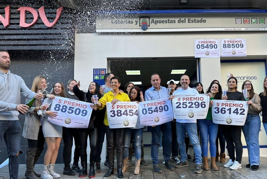 Los décimos de la Lotería de Navidad 2023 ya están a la venta